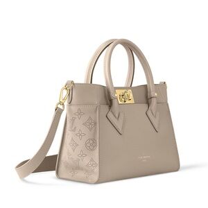 LOUIS VUITTON ON MY SIDE PM MAHINA